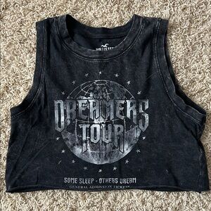 Like new Hollister Black Graphic Crop Tank with 'Dreamers Tour' Print Size XS
